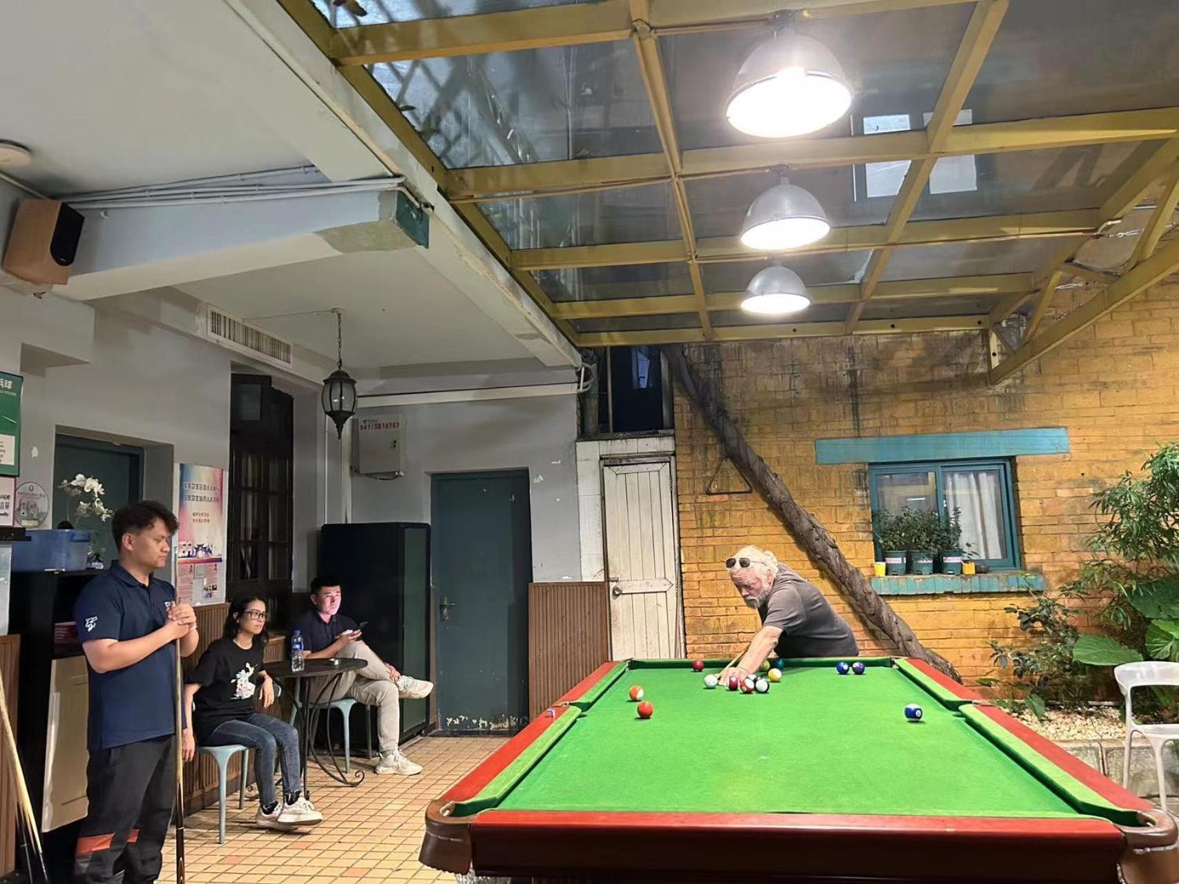 The Cloudland International Youth Hostel Close To The City Center,10 Min Walks To The Subway, Close To The Night Market, Old Street, Green Lake, English-Speaking Service, Free Activity Convenient Payment And Visa Cards Are Accepted Kunming Exterior photo